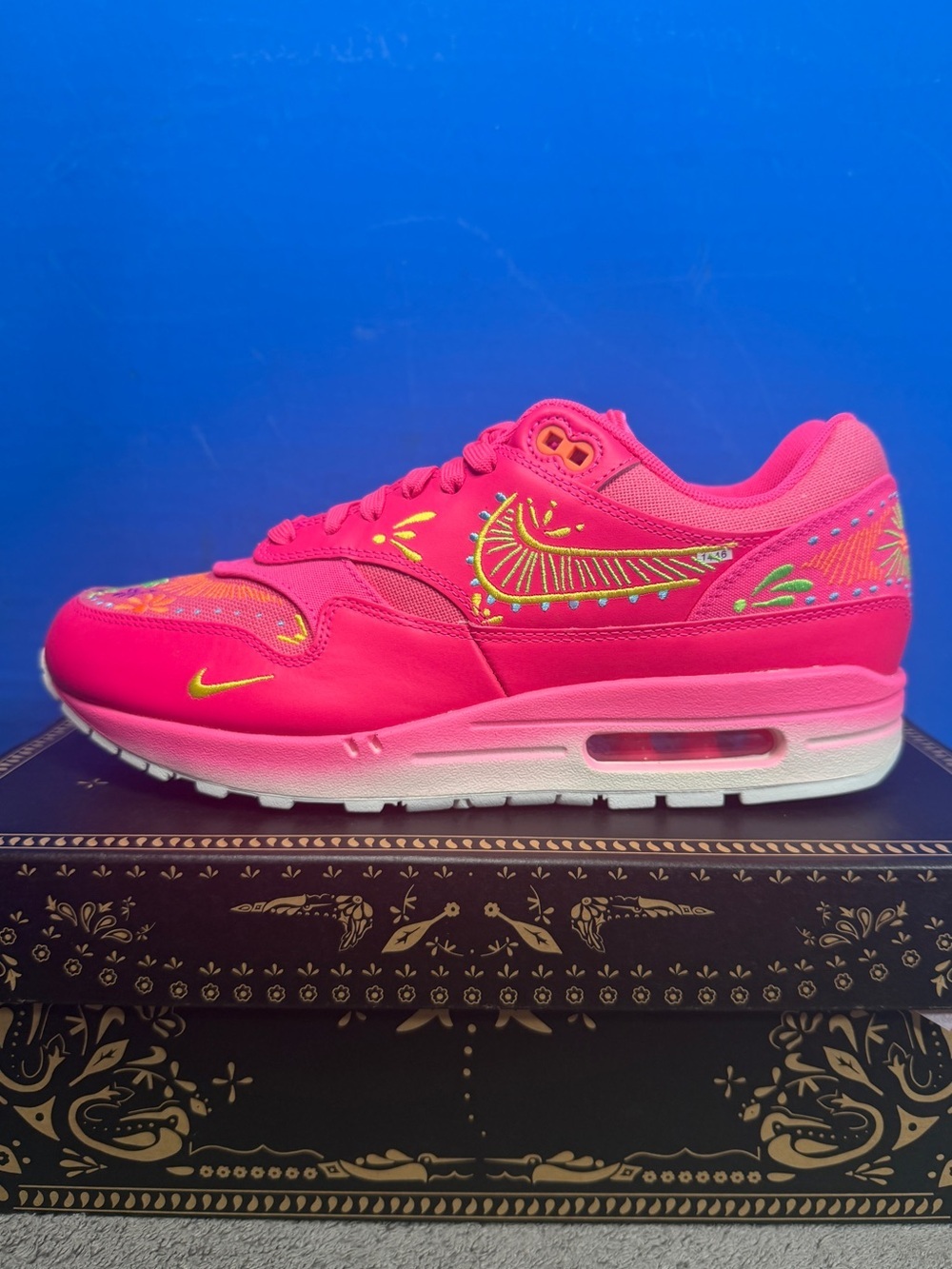 Nike air max 1 DIA DE LOS MUERTOS
BRAND NEW 🔥